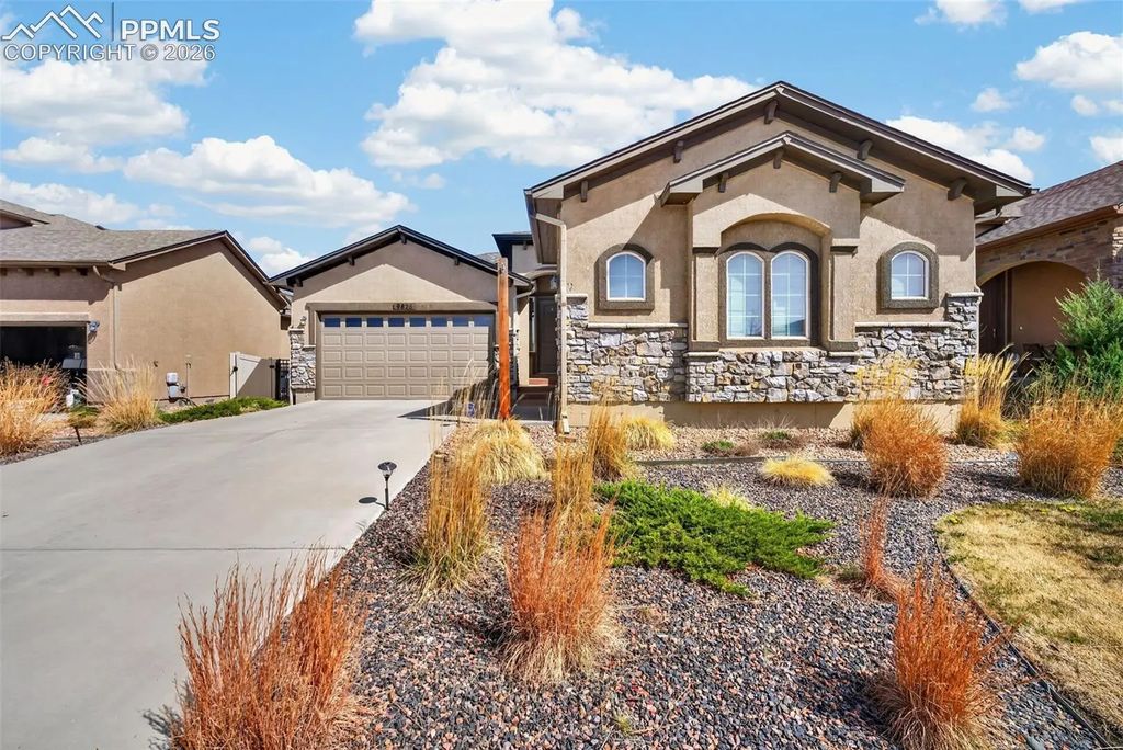 9826 Golf Crest Drive, Peyton
