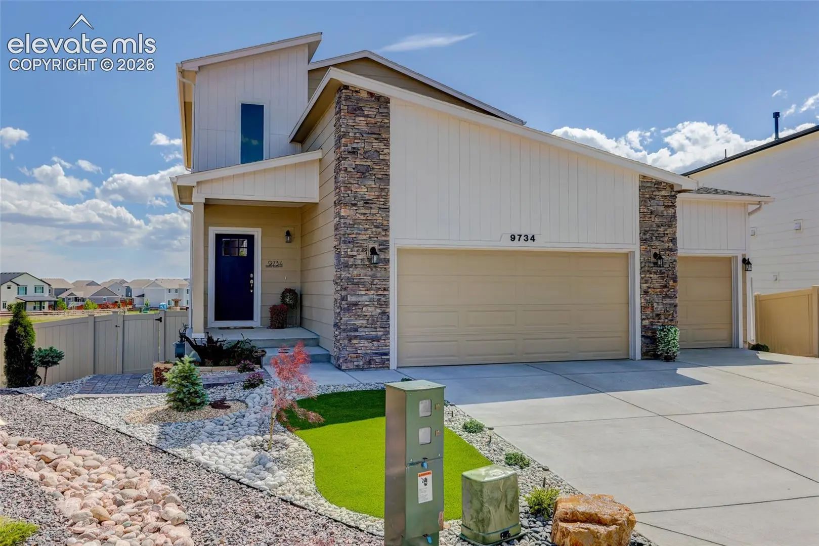 Residential Real Estate for Sale at 9734 Hidden Ranch Court in the city of Peyton by MLS #4140841