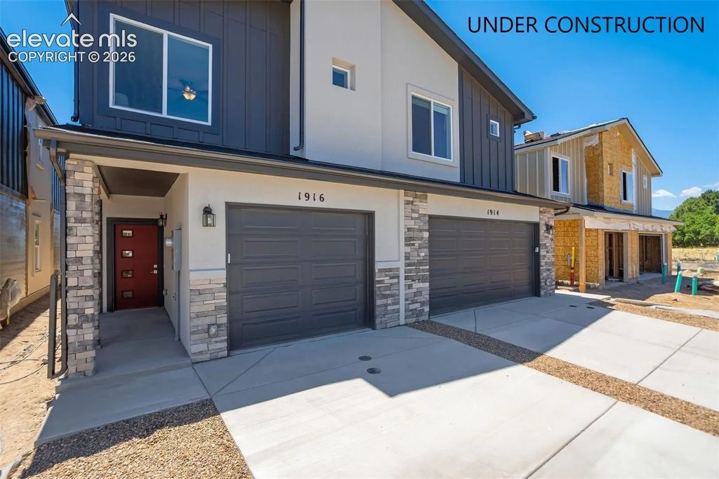1897 Erin Loop, Colorado Springs