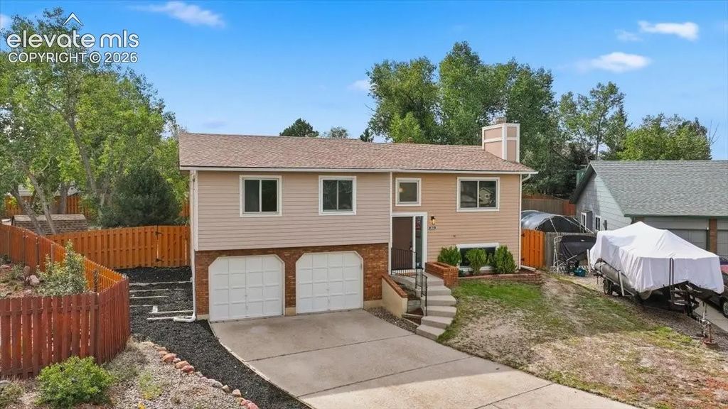 3835 Dewpoint Drive, Colorado Springs