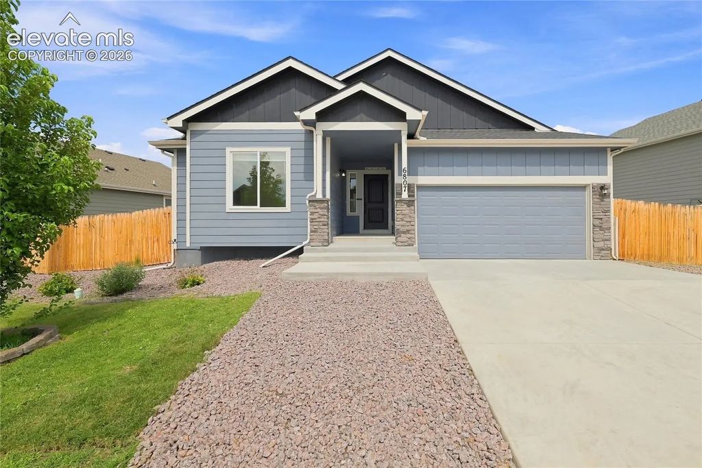 6807 Volga Drive, Colorado Springs