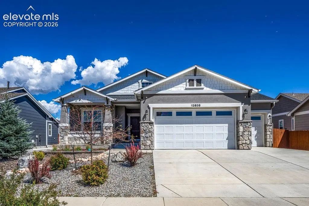 12638 Windingwalk Drive, Peyton