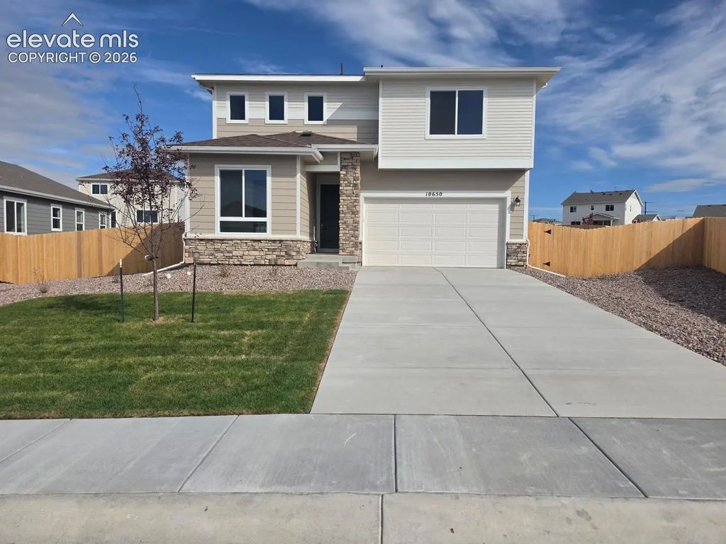 10650 Grace Manor Drive, Peyton