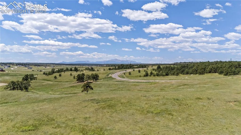 10334 Alamar Way, Colorado Springs