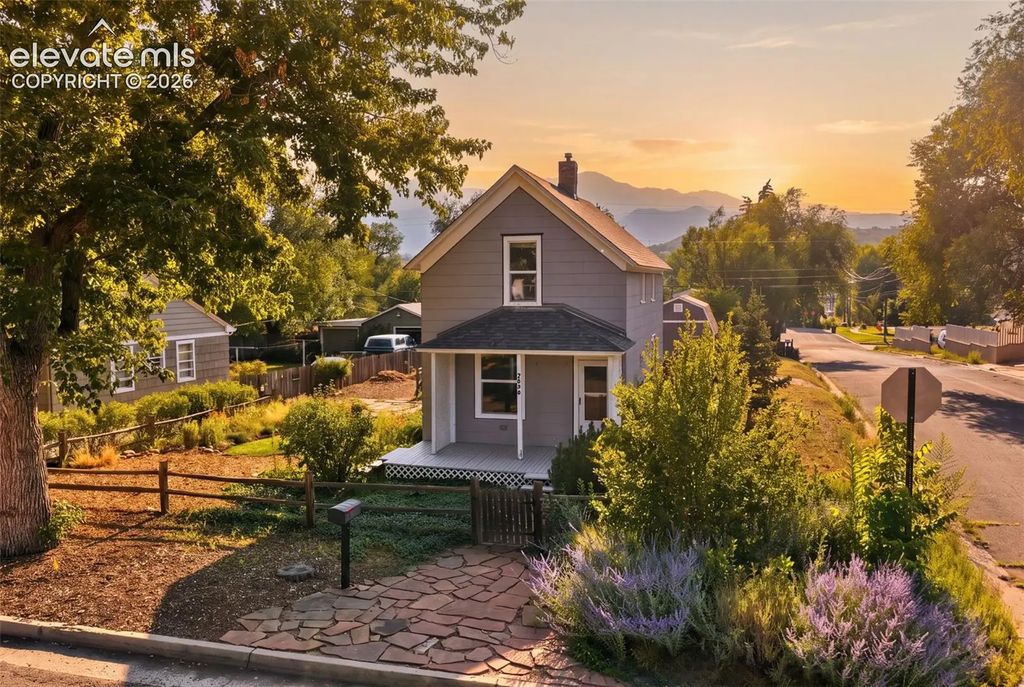 2626 Tremont Street, Colorado Springs