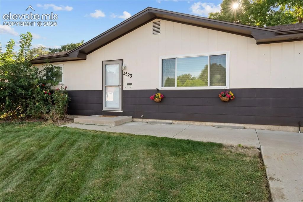 3523 White Pine Court, Pueblo