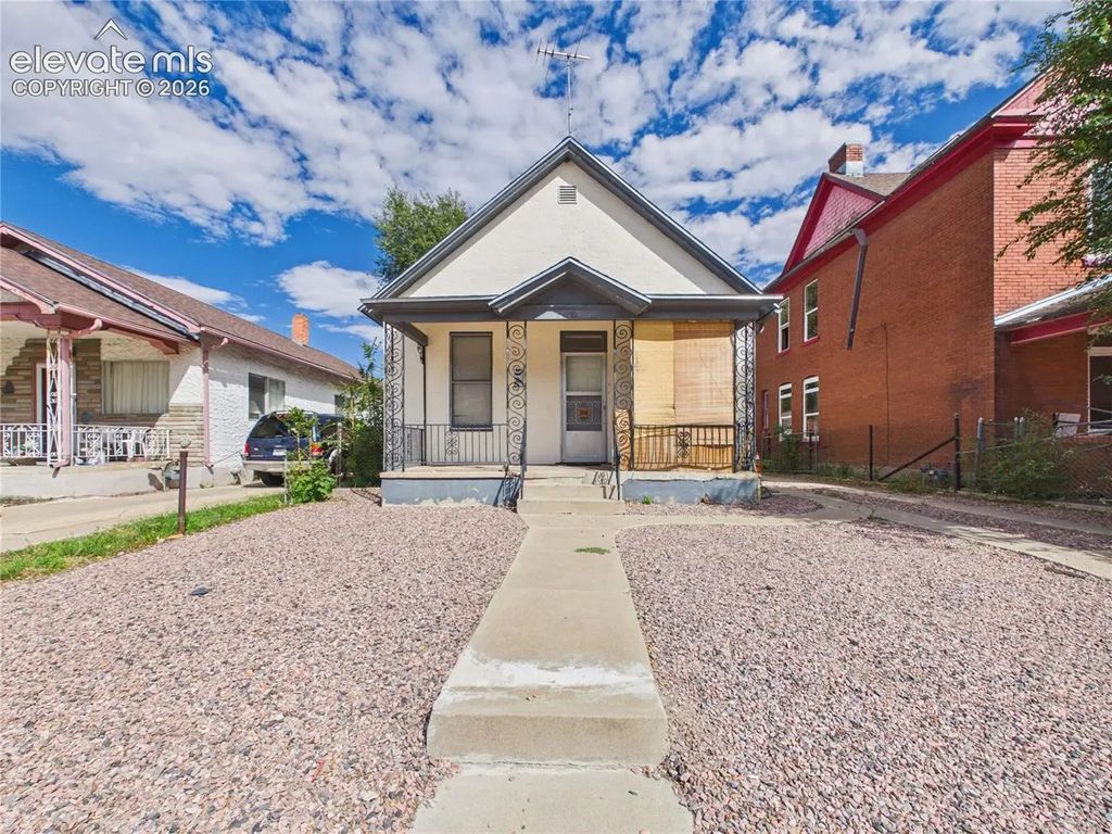 1118 E Routt Avenue, Pueblo
