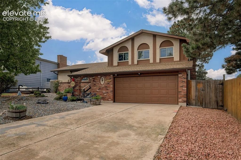 5374 Smokehouse Lane, Colorado Springs