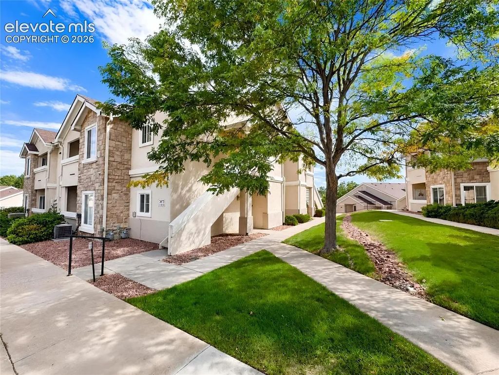 3875 Strawberry Field Grove E, Colorado Springs