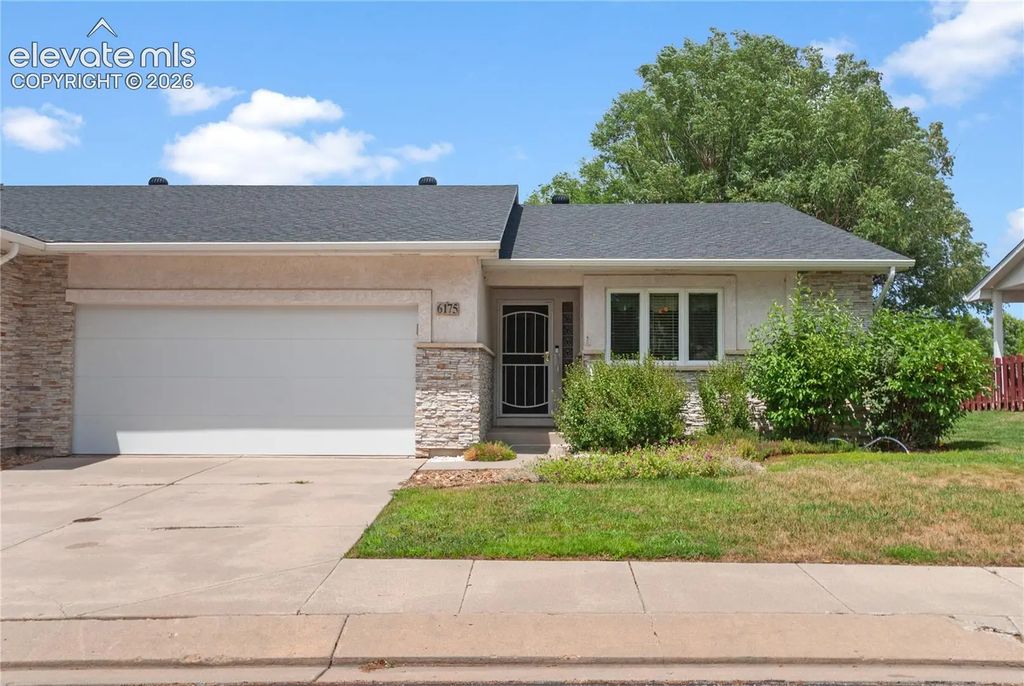 6175 Daylight Point, Colorado Springs