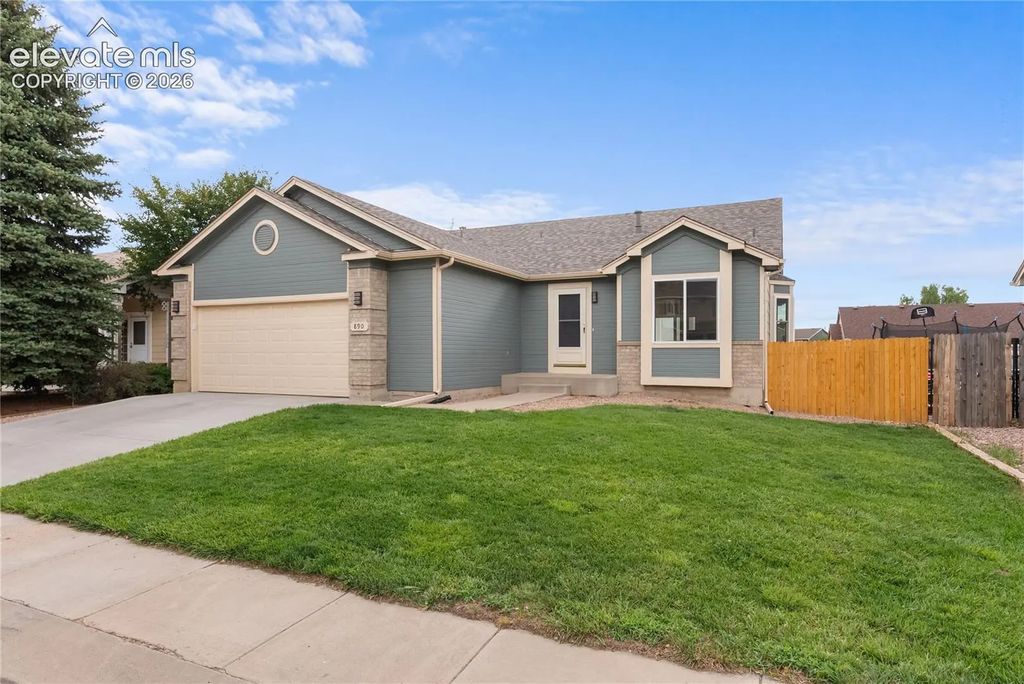 890 N Candlestar Loop, Fountain