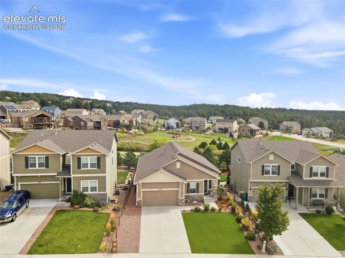 Residential Real Estate for Sale at 19524 Lindenmere Drive in the city of Monument by MLS #3224342