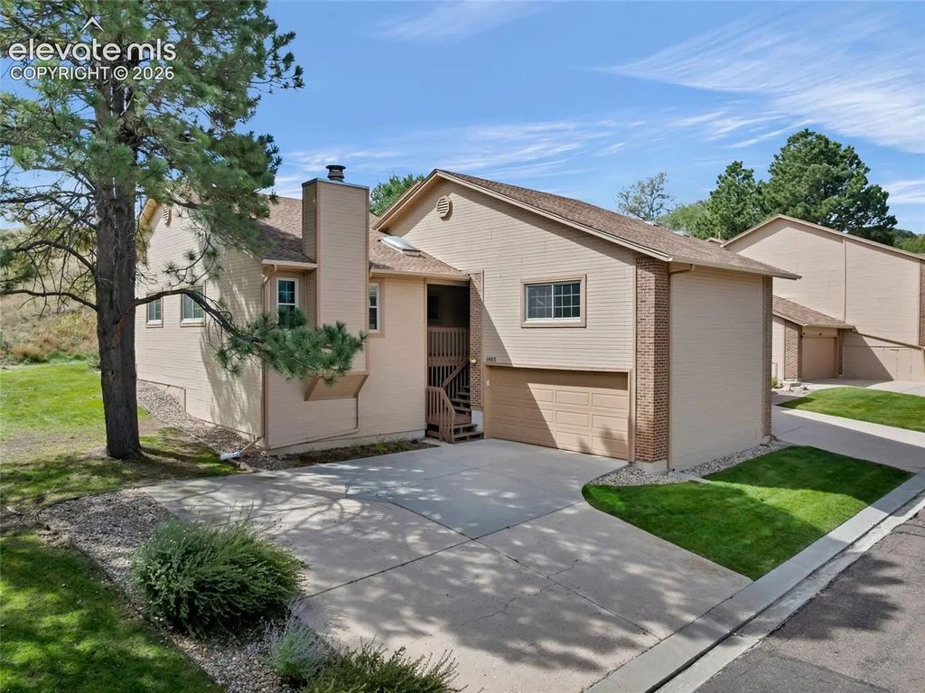 1405 Vondelpark Drive, Colorado Springs