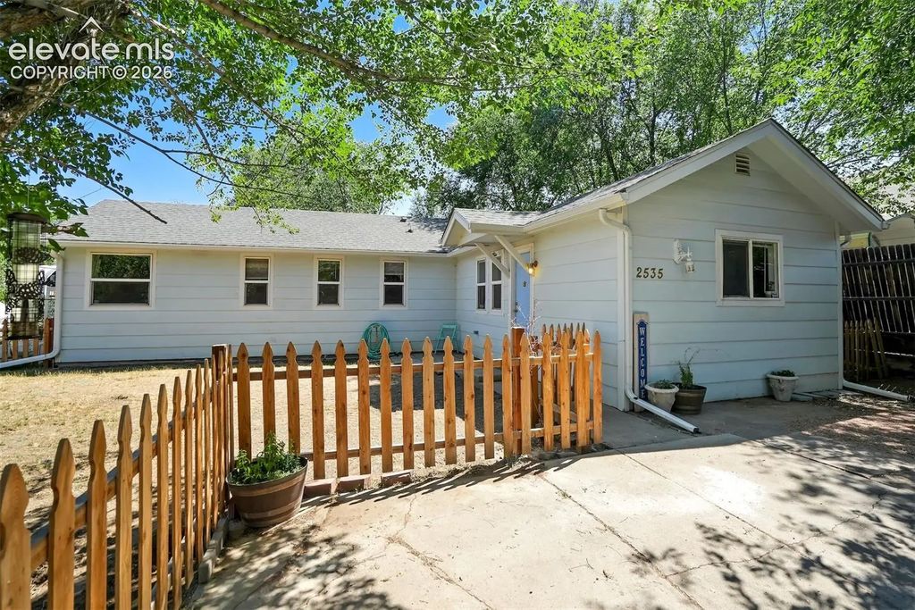 2535 Adams Street, Colorado Springs