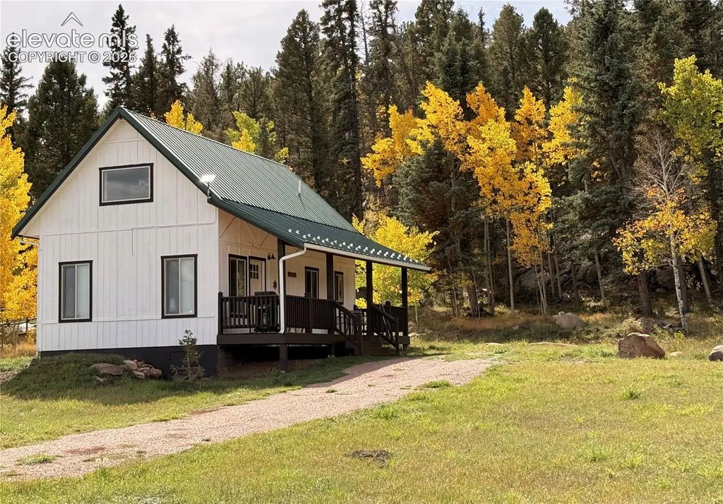 340 Forest Lane, Lake George