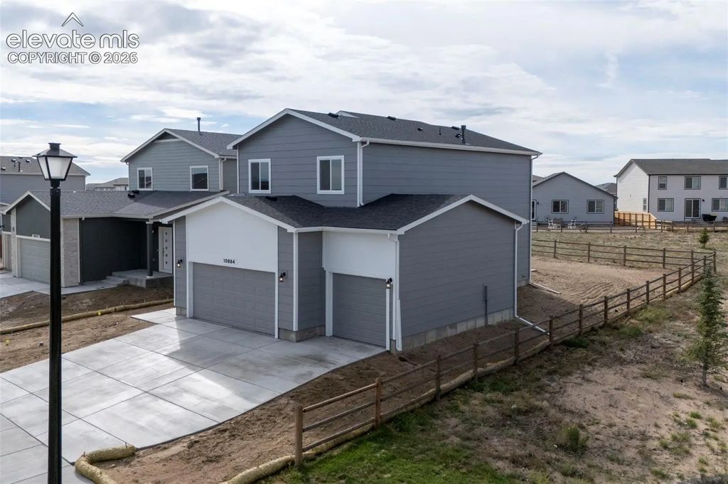 10884 Rolling Ranch Drive, Peyton
