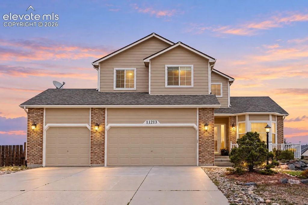 11213 Palmers Green Drive, Peyton