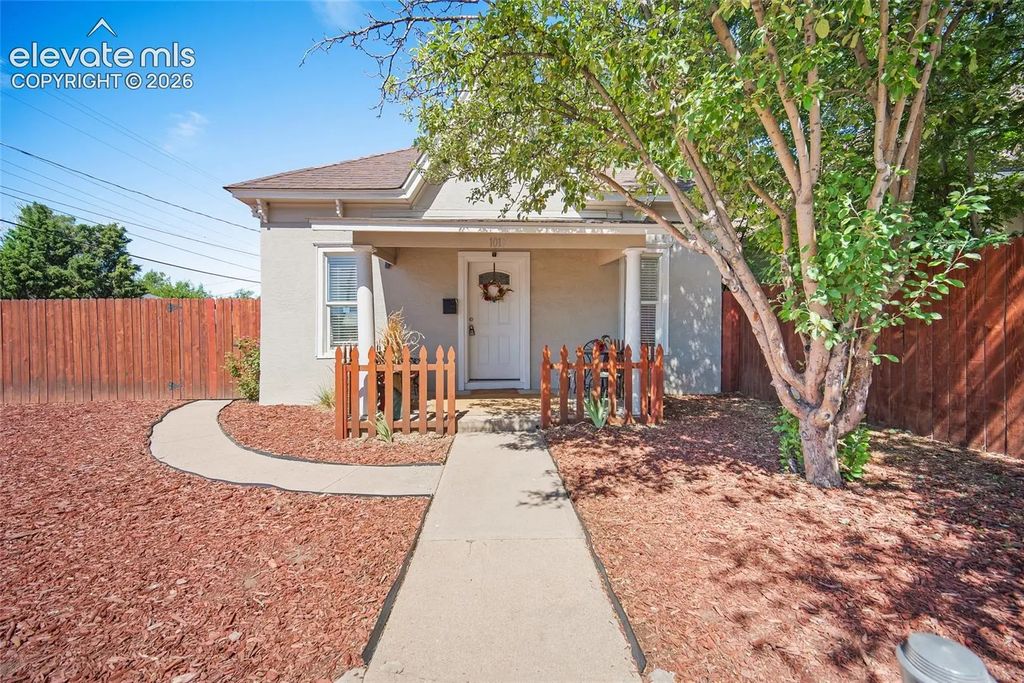 1017 West Street, Pueblo