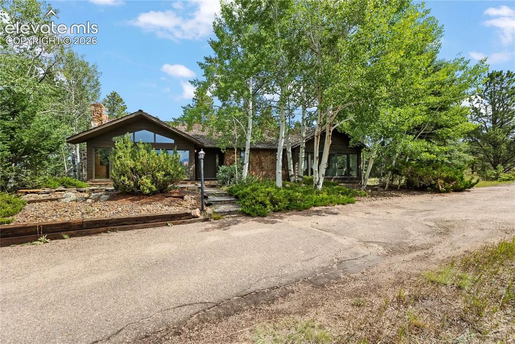 580 Mills Ranch Road, Woodland Park
