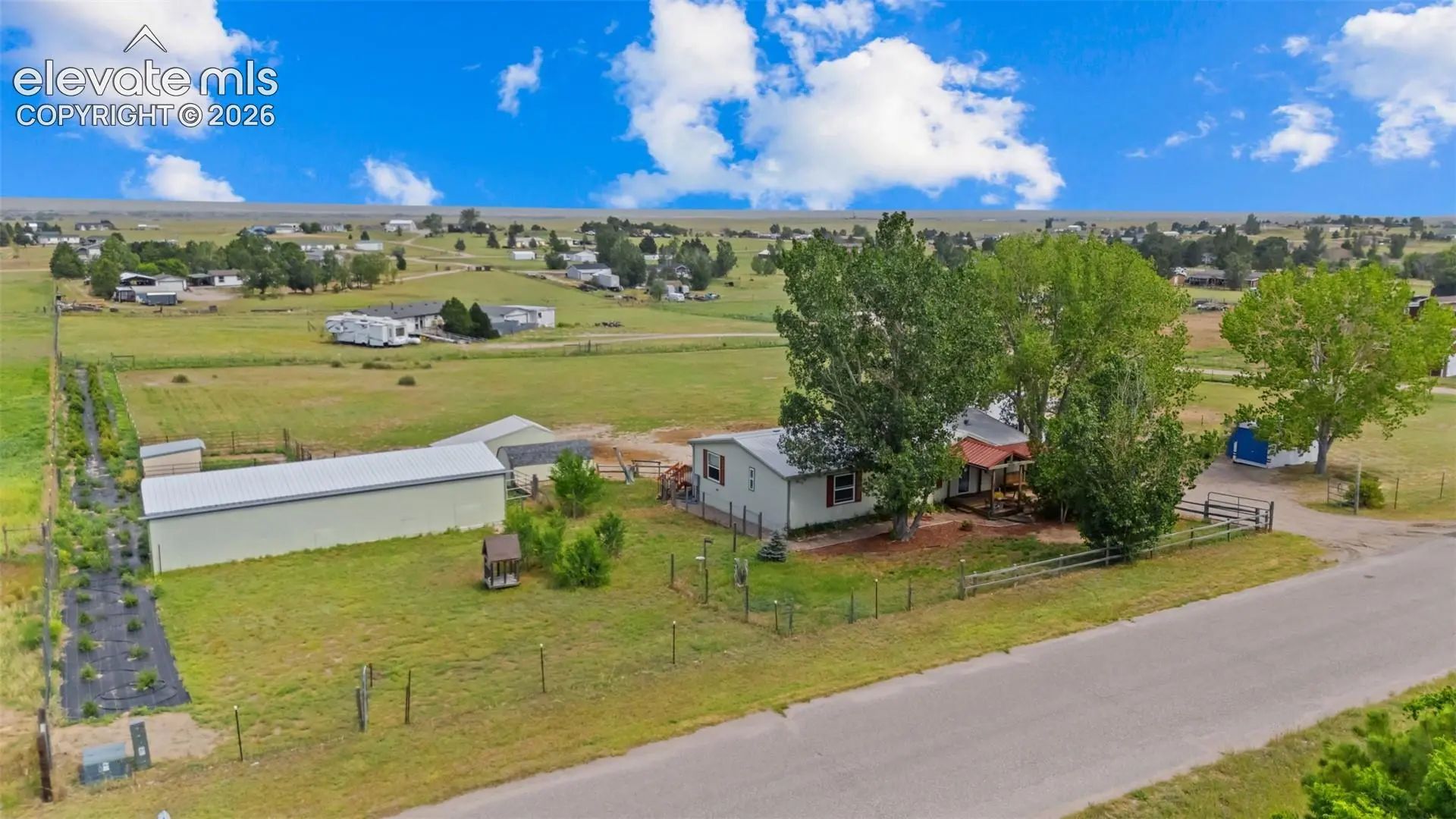 Peyton Real Estate - MLS # 4135675, Residential real estate for Sale in Sagecreek South, MLS Listings # 4135675