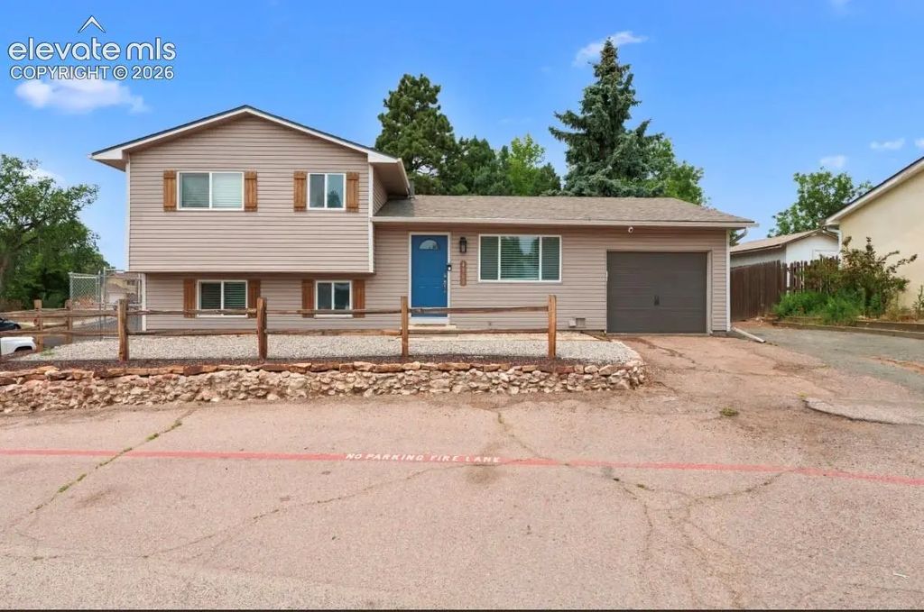 4301 Deerfield Hills Road, Colorado Springs