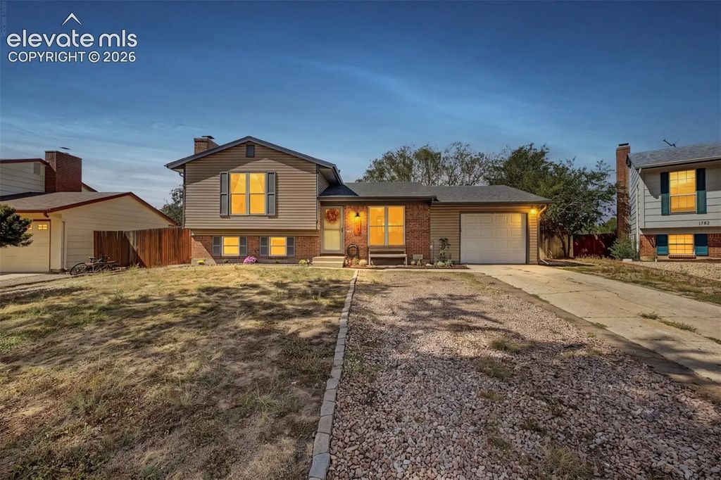 2544 Prescott Circle, Colorado Springs