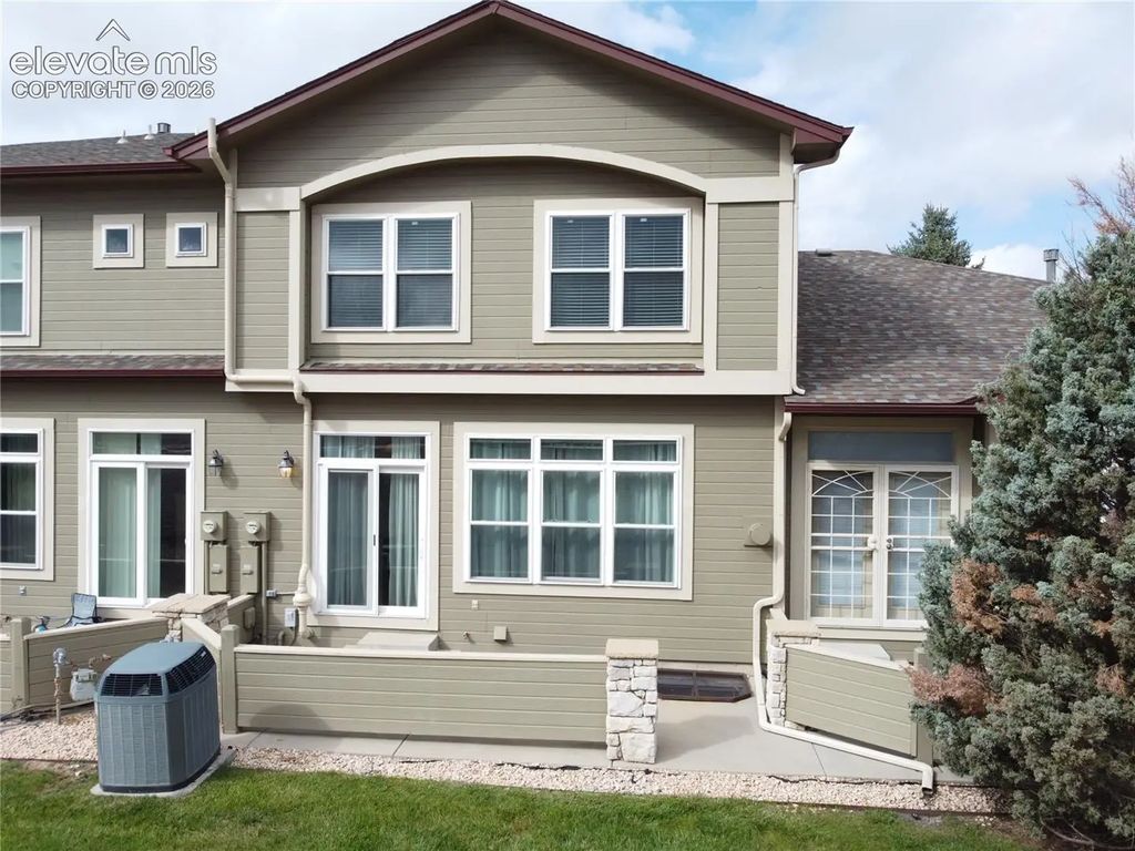 6647 Range Overlook Heights, Colorado Springs