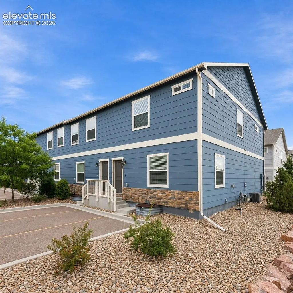 4605 Wharf Point, Colorado Springs