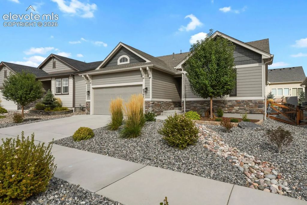 6369 Lochside View, Colorado Springs