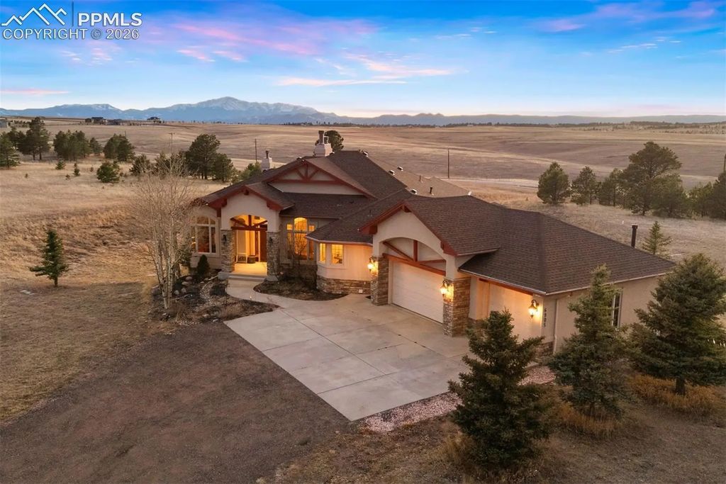 6905 Alpaca Heights, Colorado Springs