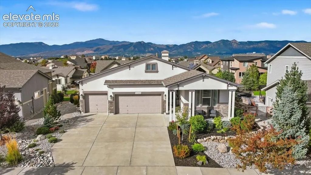 12502 Hawk Stone Drive, Colorado Springs