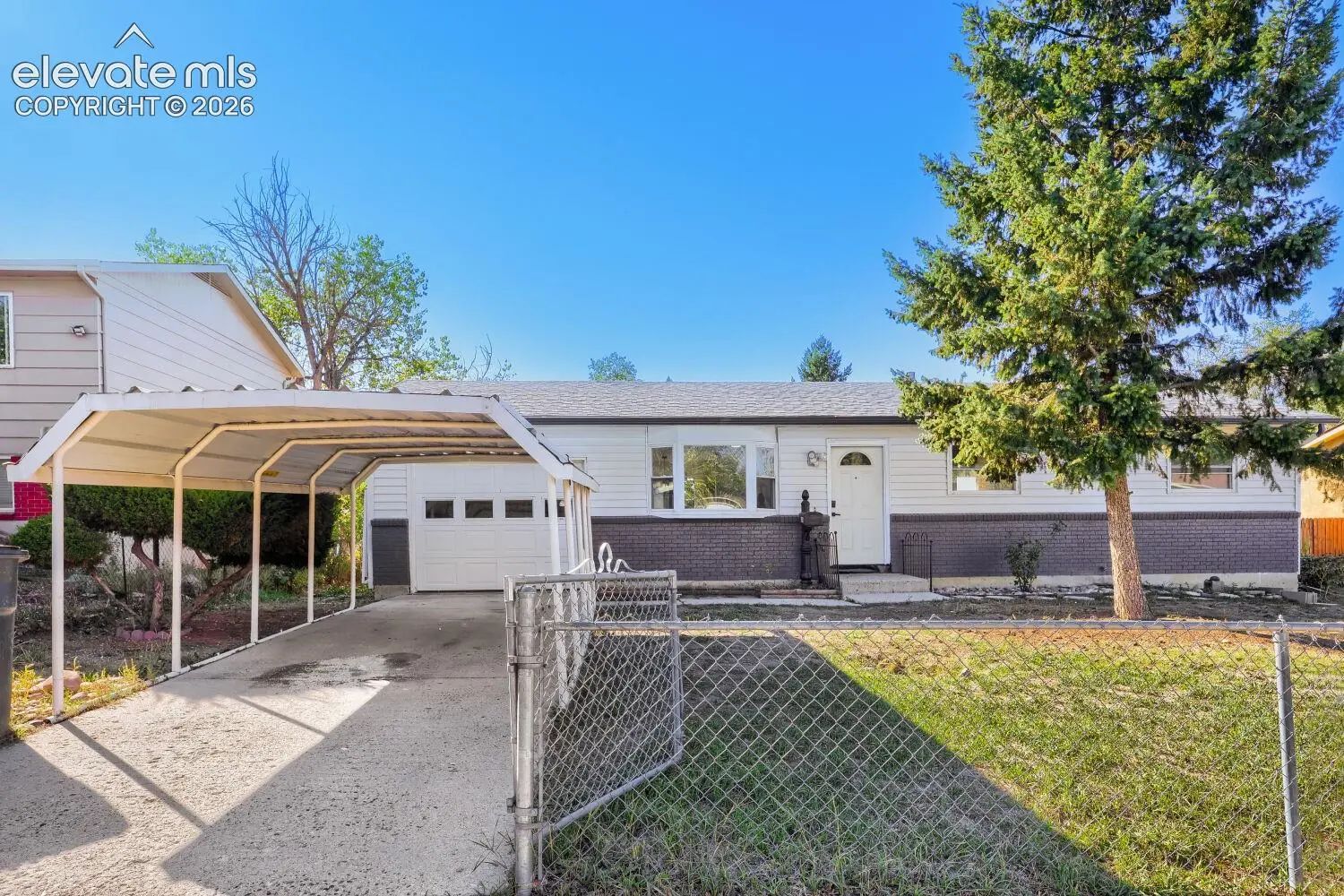 Homes for Sale in Colorado Springs, CO