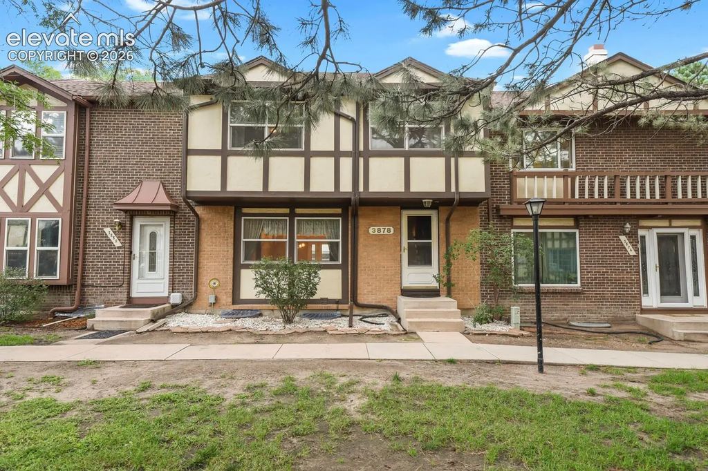 3878 Constitution Avenue, Colorado Springs