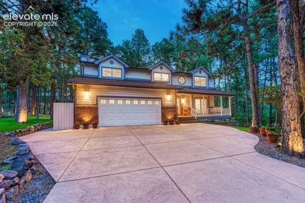 1230 Fawnwood Road, Monument