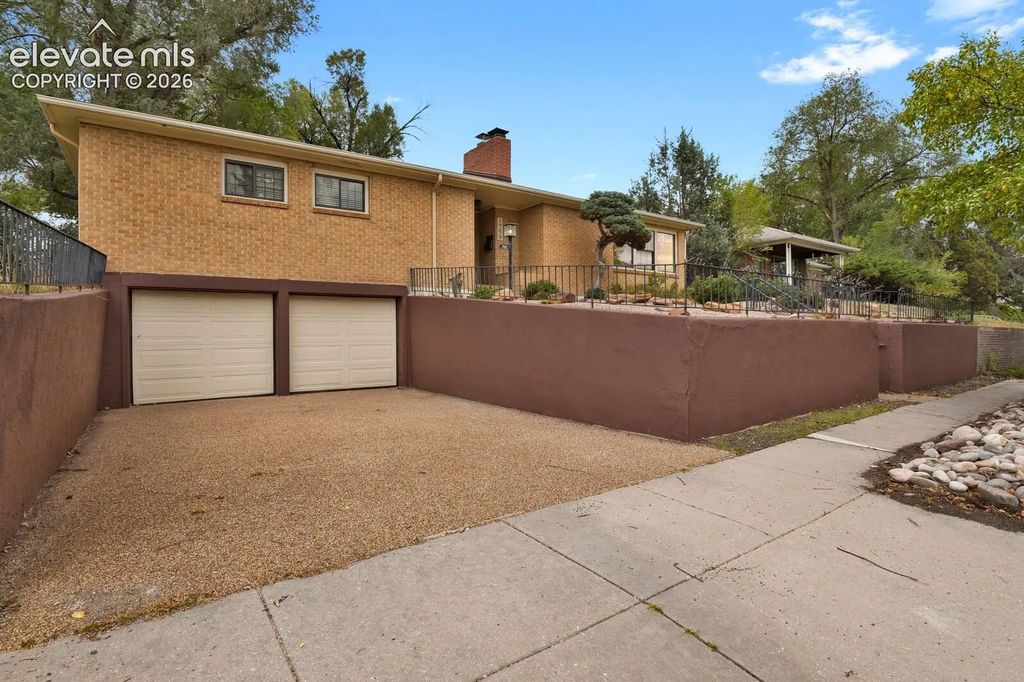 1759 Palmer Park Boulevard, Colorado Springs