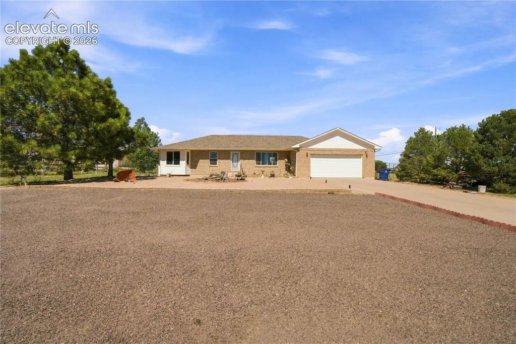 1177 Kirkwood Drive, Pueblo West