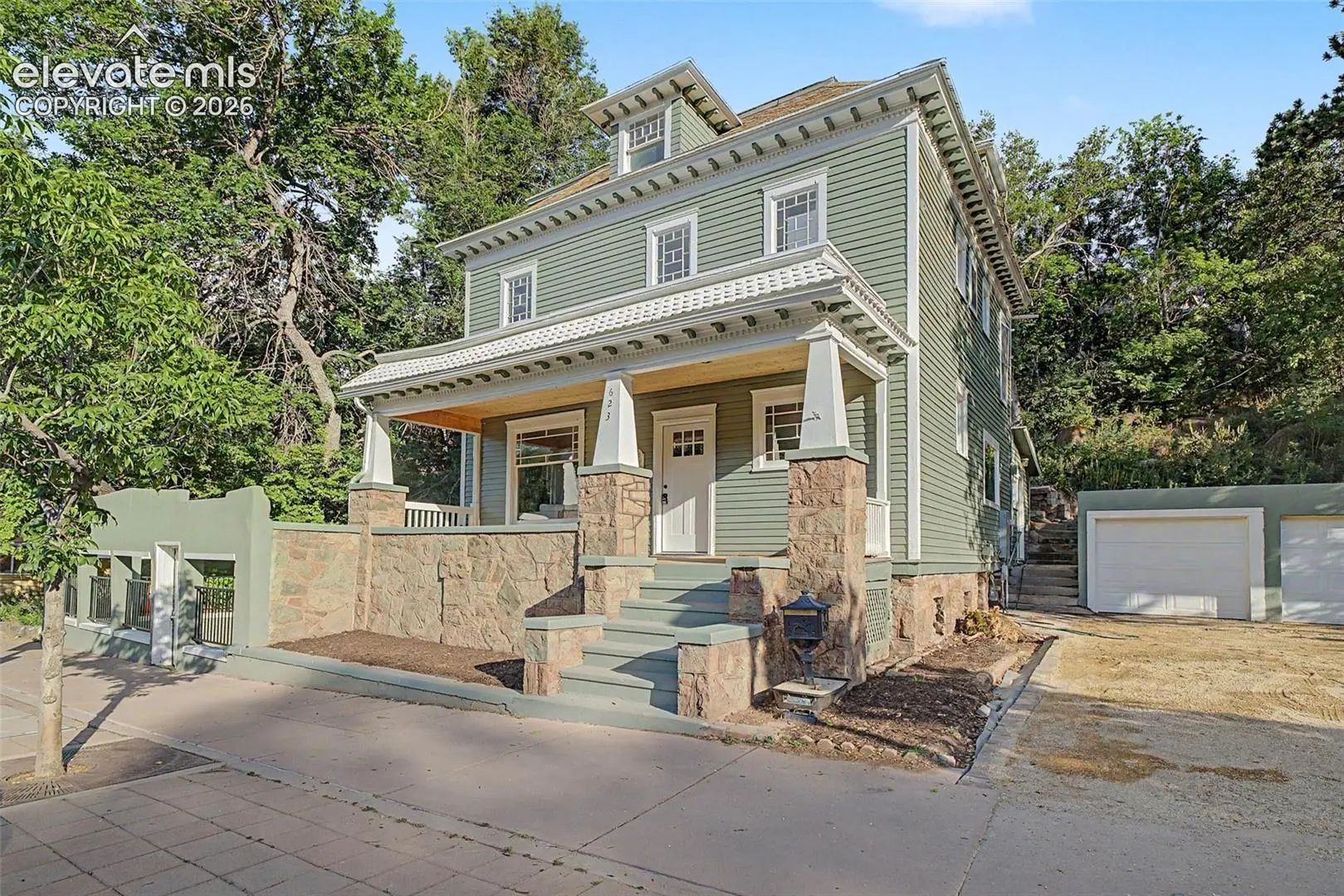 Residential Real Estate for Sale located in the neighborhood of Manitou Springs, in the city of Manitou Springs, CO