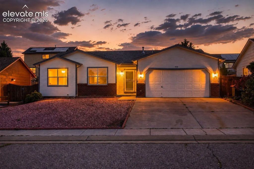 950 Withington Drive, Colorado Springs
