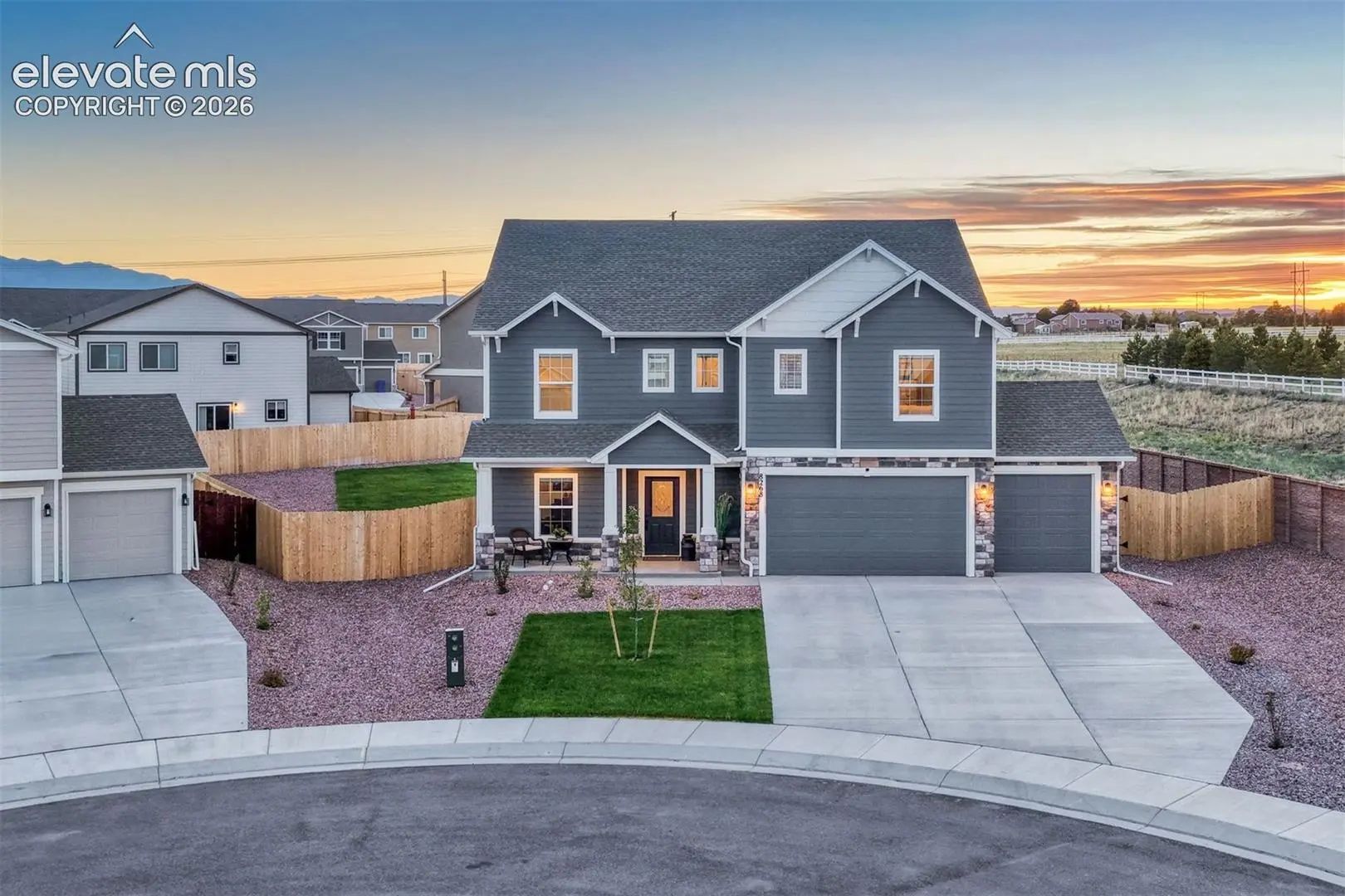 Residential Real Estate for Sale at 8268 Sophia Lane in the city of Peyton by MLS #2800109