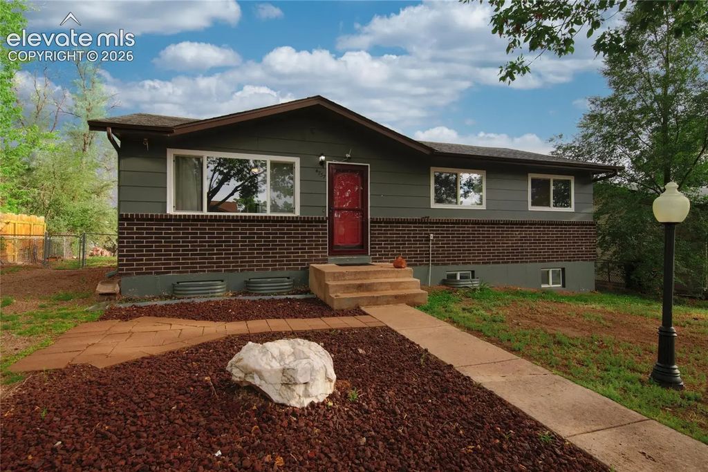 4737 N Splendid Circle, Colorado Springs
