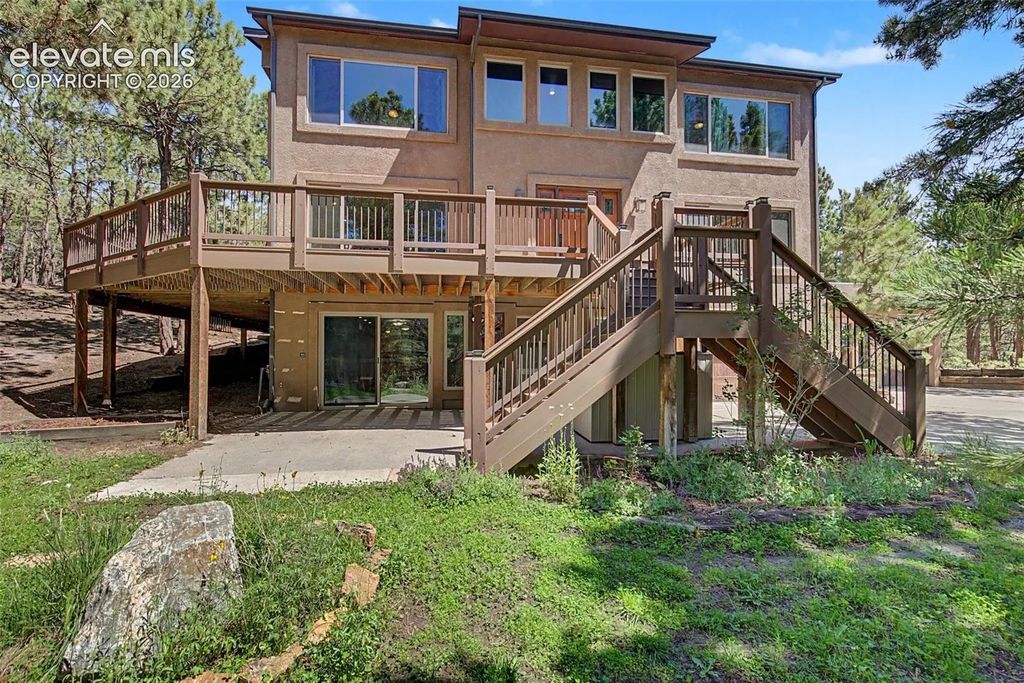 230 Blue Garter Way, Monument