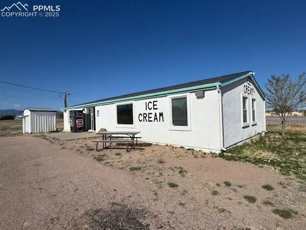 880 Marilyn Drive, Penrose