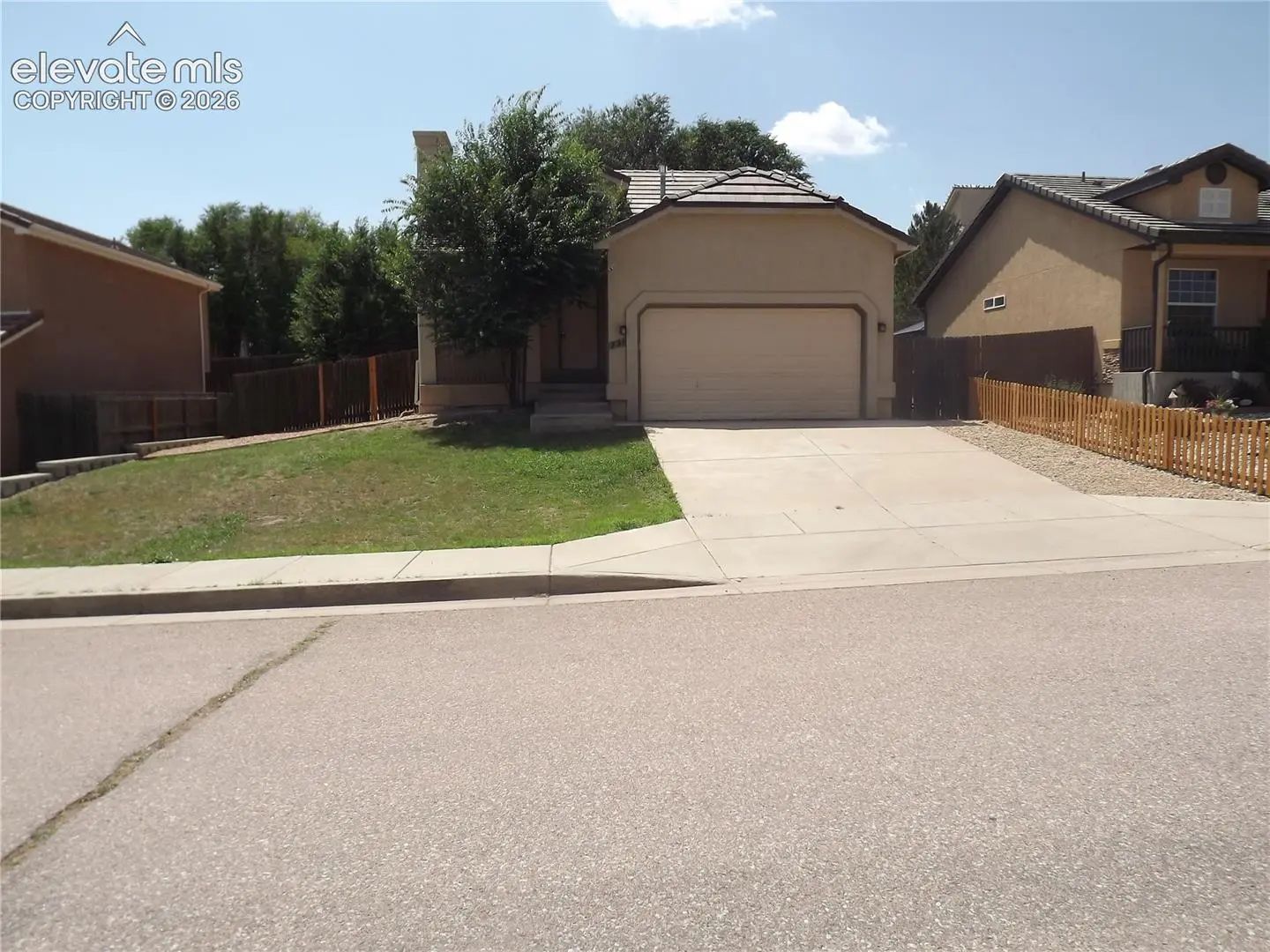 Fountain Real Estate - MLS # 9295814, Residential real estate for Sale in Wild Oak Farms, MLS Listings # 9295814