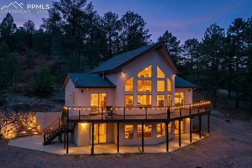 167 Wapiti Court, Canon City