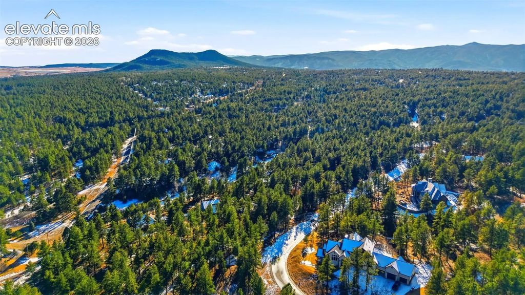 648 Copper Fox Place, Larkspur