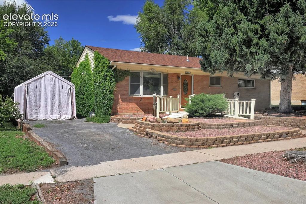 2108 Downing Drive, Colorado Springs