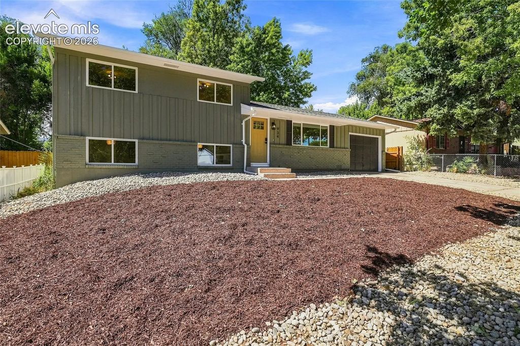 934 Bowser Drive, Colorado Springs