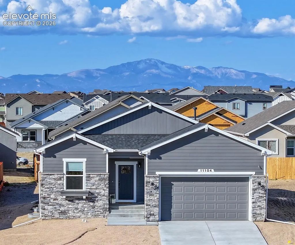 11104 Coastal Hills Lane, Peyton