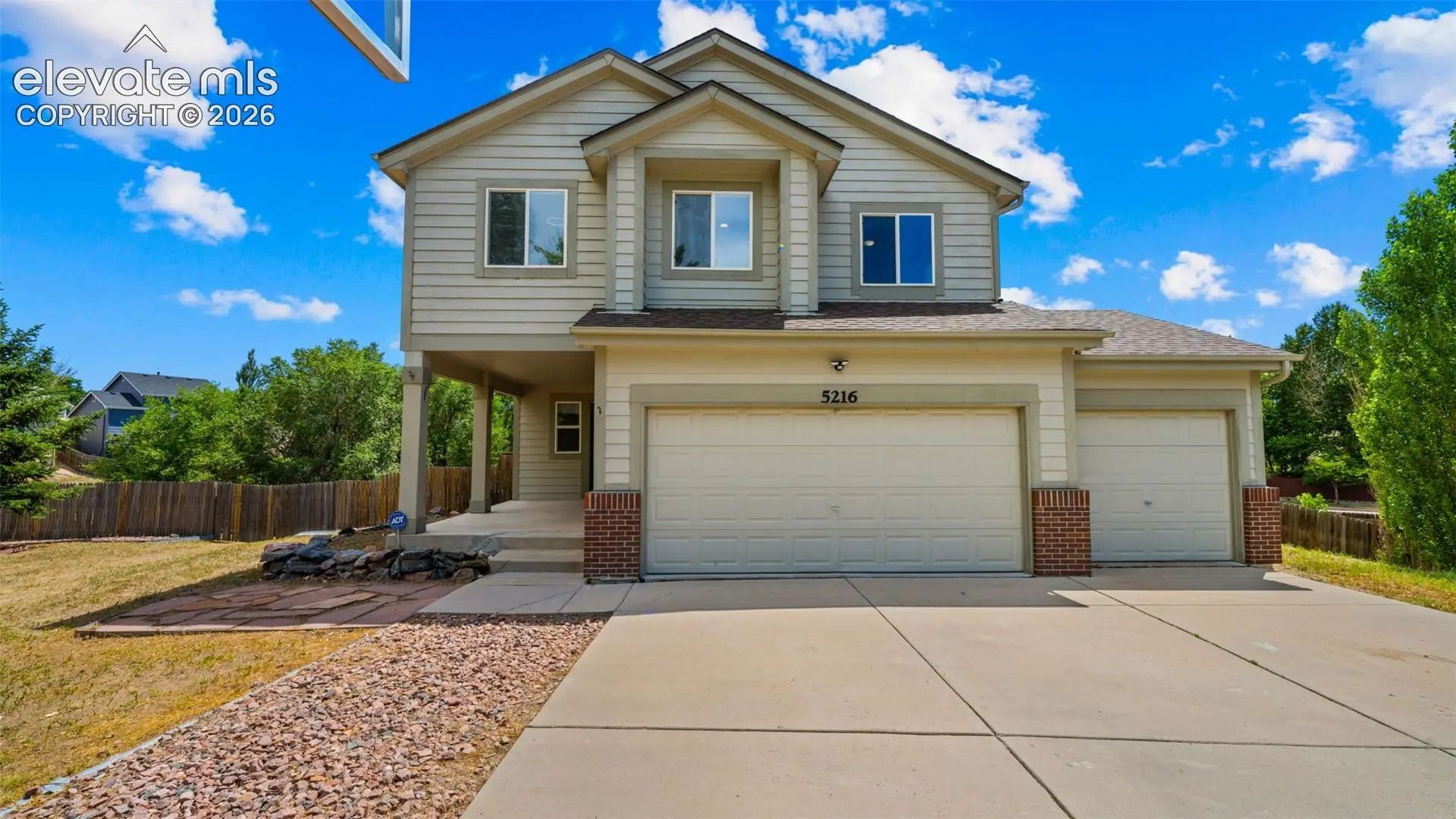 Homes for Sale in Colorado Springs, CO