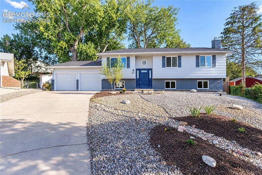 217 Cielo Vista Street, Colorado Springs